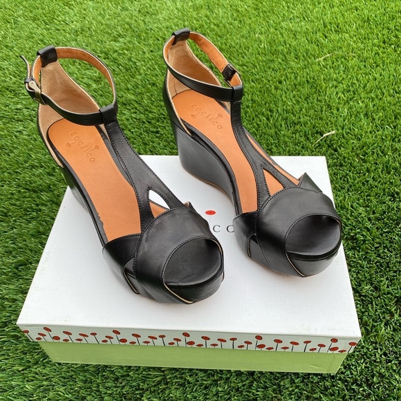 Coclico Women's Wedge Sandals available in Gray and Black size 7 - Picture 9 of 11